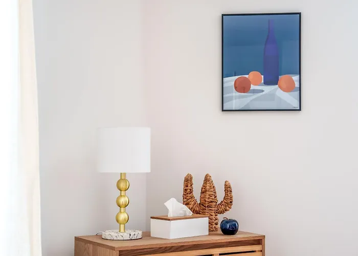 Le Grand Colbert - By Prestiplace *